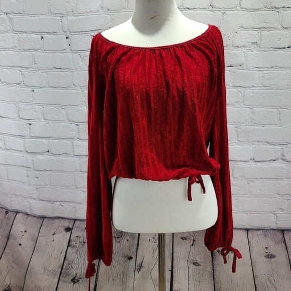 Vintage Red Long Sleeve Tie up crop top - Picture 8 of 13